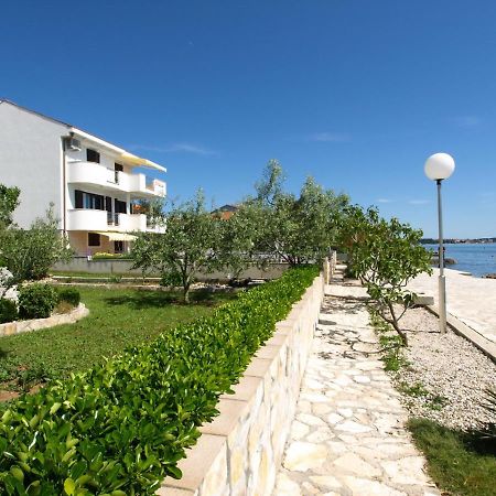 Apartment Maras-1 By Interhome Diklo Exteriér fotografie