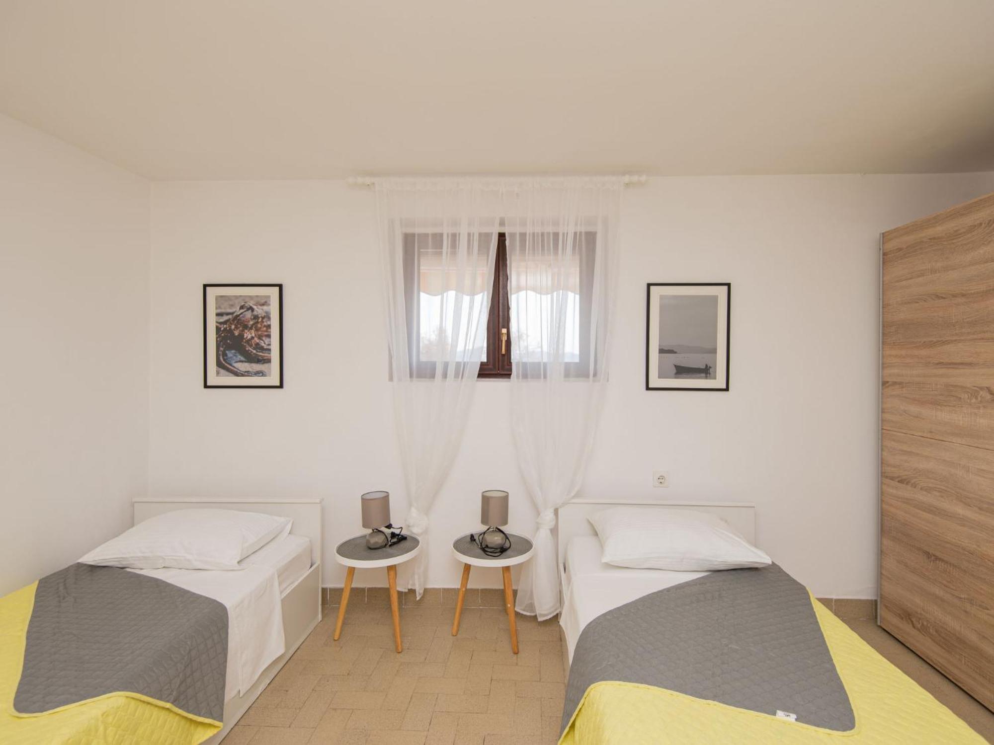Apartment Maras-1 By Interhome Diklo Exteriér fotografie